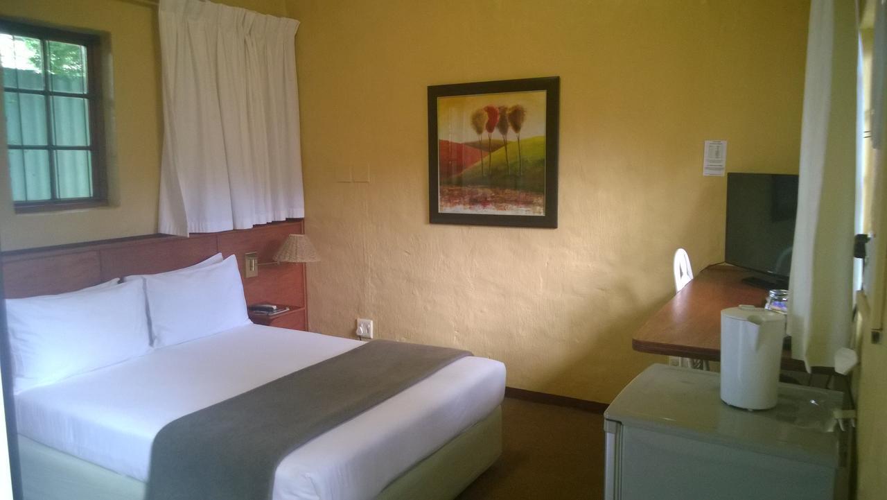 Ascot Inn Pietermaritzburg Exterior photo